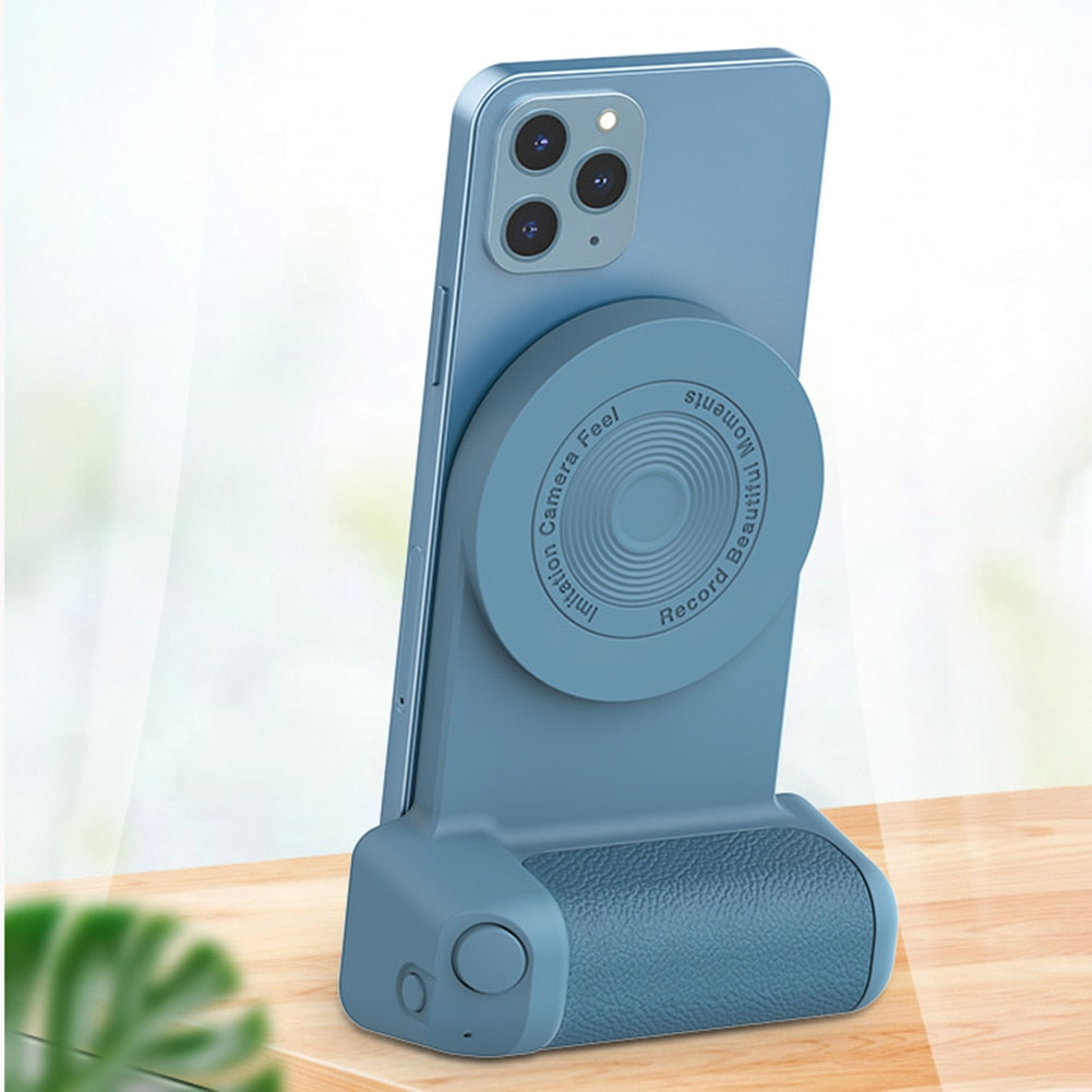 3 in 1 Gripped Multifunctional Magnetic Selfie/Photo Bracket Bluetooth-Compatible