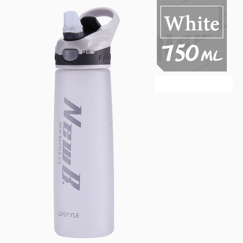750/600ML New B. Upstyle Sport Water Bottle With Straw