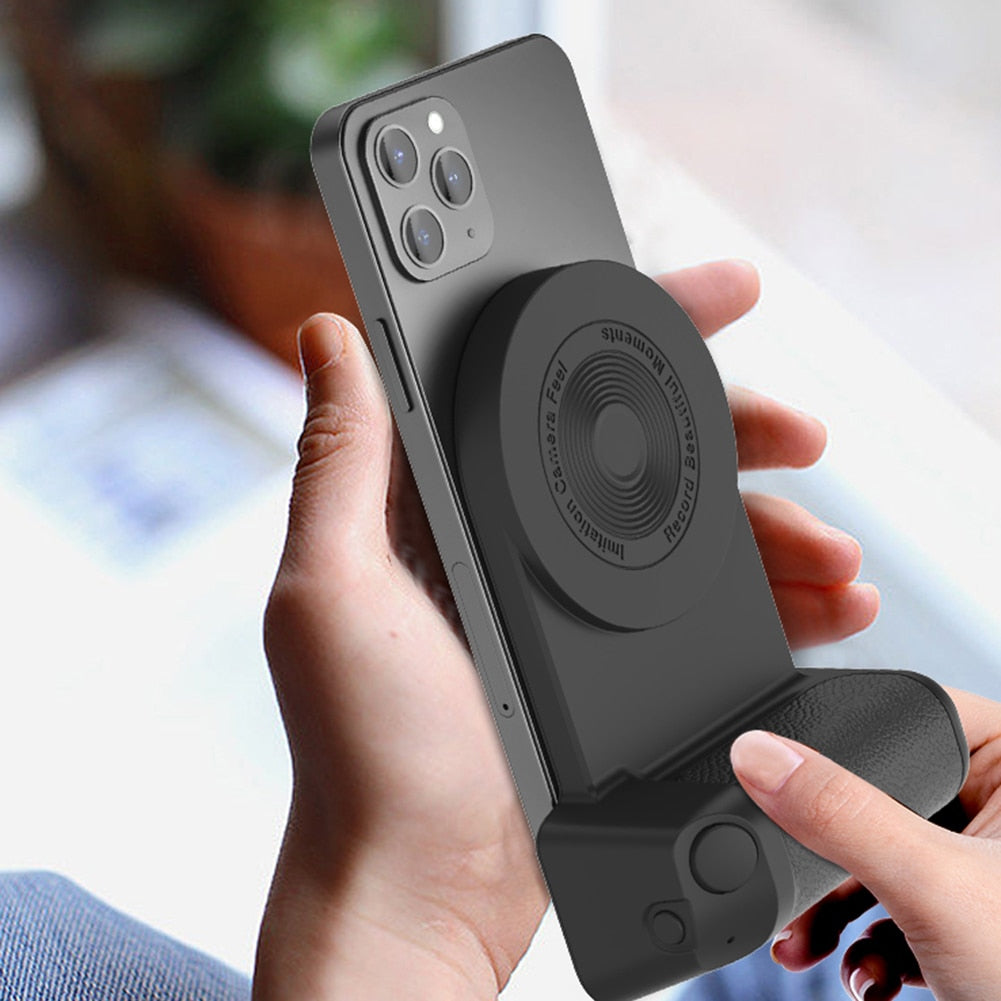 3 in 1 Gripped Multifunctional Magnetic Selfie/Photo Bracket Bluetooth-Compatible
