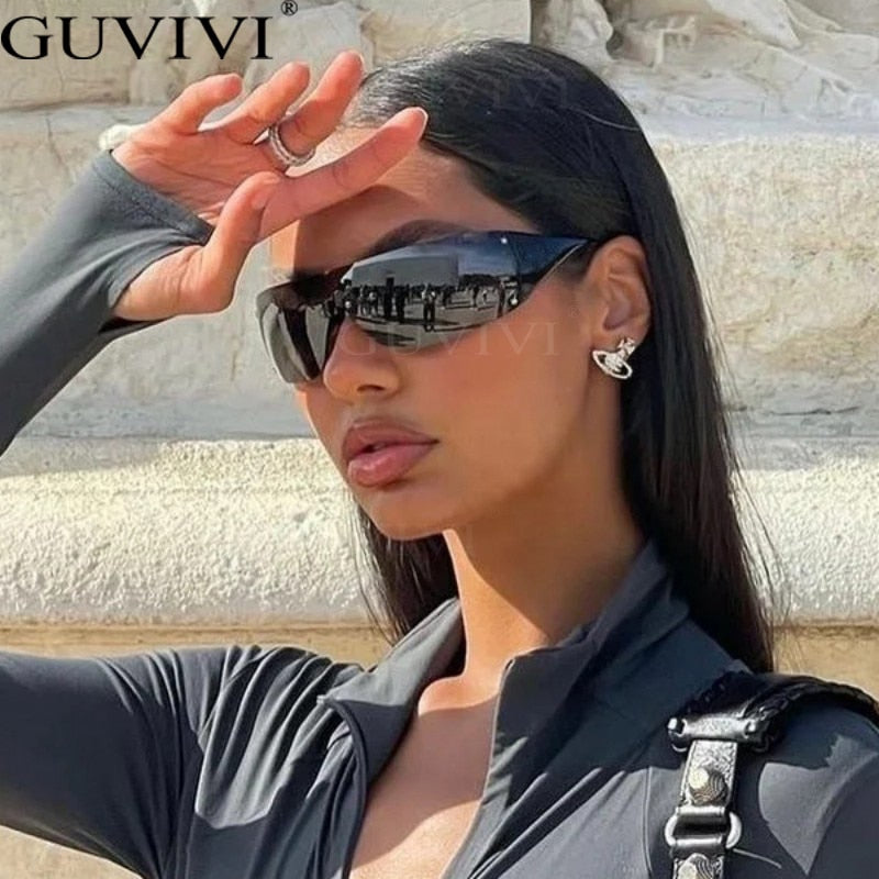 GUVIVI Punk One Piece Sunglasses